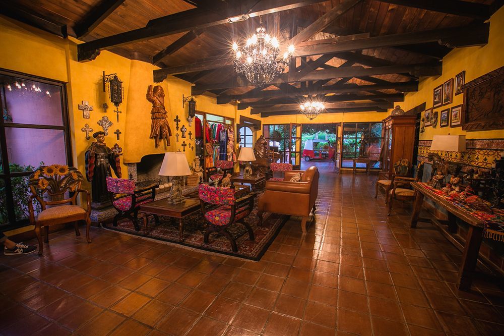 Hotel Atitlan 5*